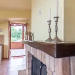 Italian Experience-villa Rosso Corbezzolo Villa *