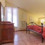 Italian Experience-villa Rosso Corbezzolo Villa *