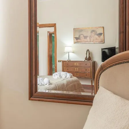 Italian Experience-villa Rosso Corbezzolo Villa *